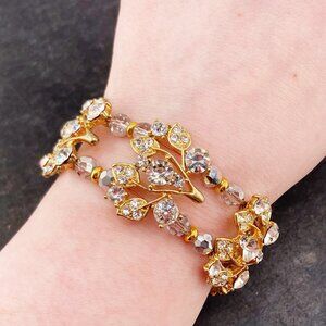 VINTAGE Leaf motif gold tone metal bead and rhinestone bracelet 1990s jewelry